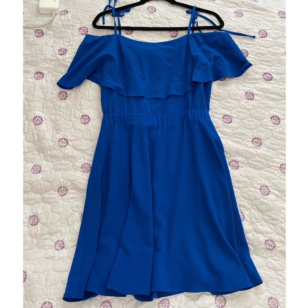 Vince Camuto off the shoulder dress